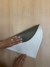 Load image into Gallery viewer, Reversible oval mats