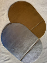 Load image into Gallery viewer, Reversible oval mats