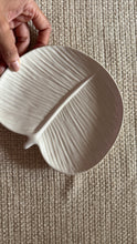 Load image into Gallery viewer, leaf plates (Set of four)
