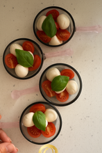 Load image into Gallery viewer, Mini glass Skillet (set of four)
