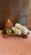 Load image into Gallery viewer, Mitti gold platter
