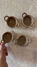 Load image into Gallery viewer, Brown pan (set of four)
